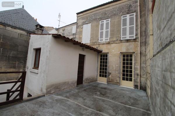 Immeuble à vendre à Saintes en Charente-Maritime (17100), ref : 17111-649