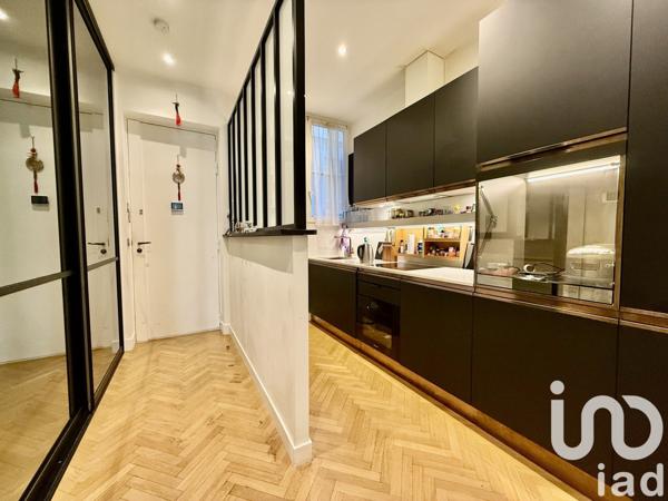 Appartement 3 pièces de 78 m² à Paris (75004)