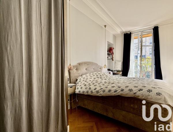 Appartement 3 pièces de 78 m² à Paris (75004)