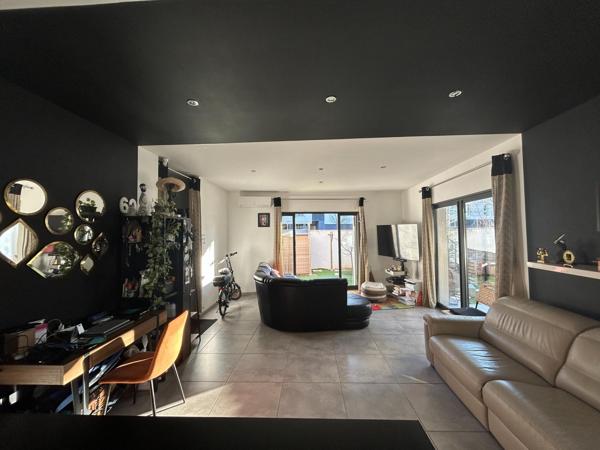 Maison contemporaine avec potentiel locatif – Castelnau-le-Lez
