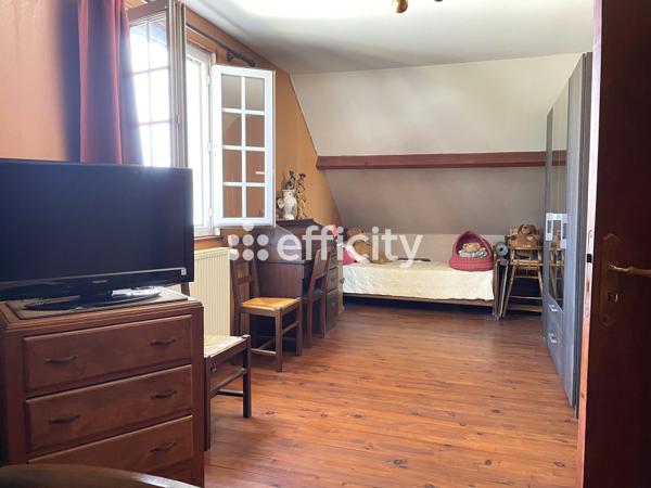 Maison 5 pièces - 136 m² Exclusivité efficity