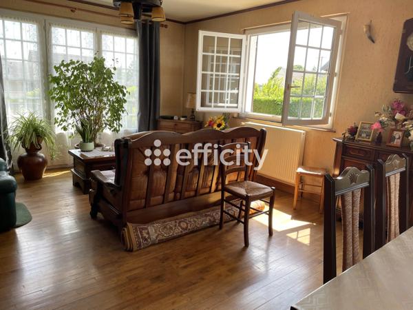 Maison 5 pièces - 136 m² Exclusivité efficity