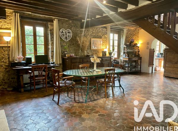 Maison à vendre 8 pièces 219 m² Villeneuve-sur-Yonne