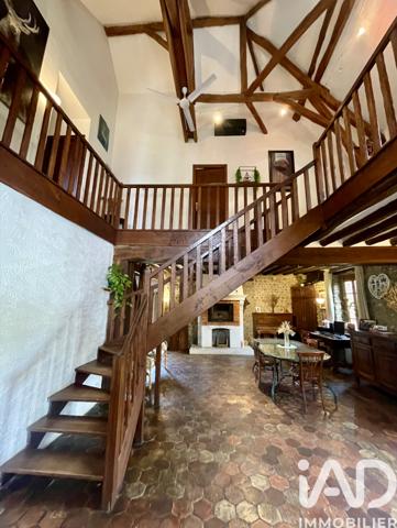 Maison à vendre 8 pièces 219 m² Villeneuve-sur-Yonne