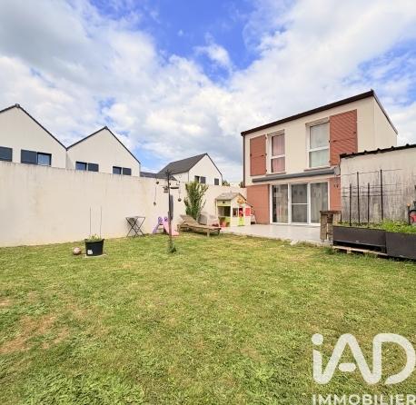 Maison à vendre 4 pièces 80 m² Moissy-Cramayel