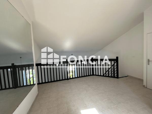 Location Appartement 3 pièces 59.27 m² - 20 RUE JEAN REBOUL Nimes 30900