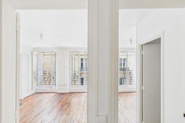 Vente - Appartement 2 pièces 35 m 2 Paris (75018)