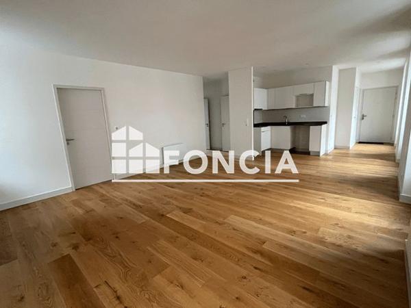 Location Appartement 3 pièces 69.51 m² - 12 / 14 rue de la paille Le Mans 72000