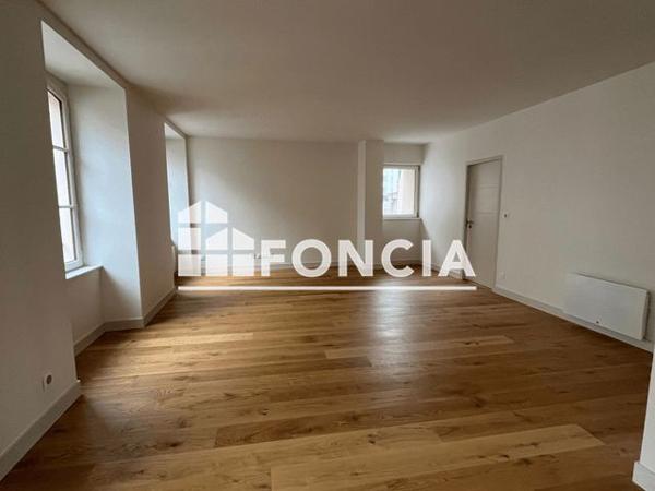 Location Appartement 3 pièces 69.51 m² - 12 / 14 rue de la paille Le Mans 72000