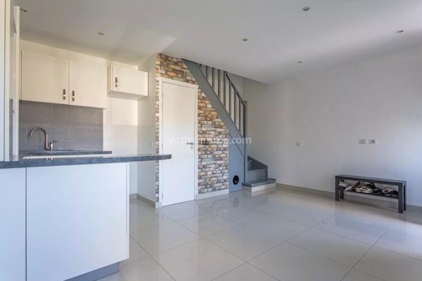 Vente Maison 10 pièces 226 m2 à Linas