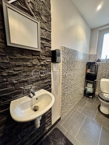 Maison de village de 250 m²