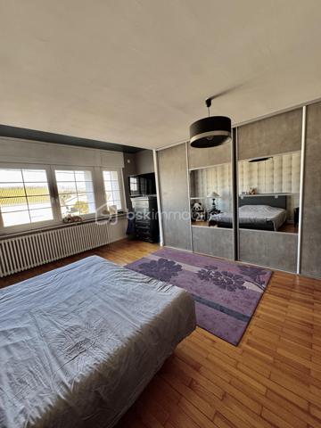 Maison de village de 250 m²