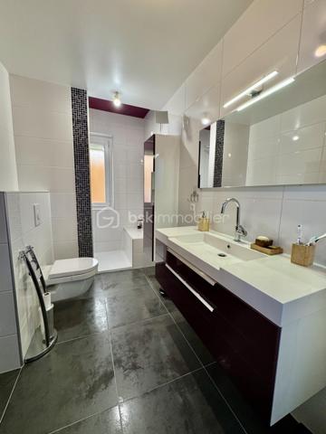 Maison de village de 250 m²