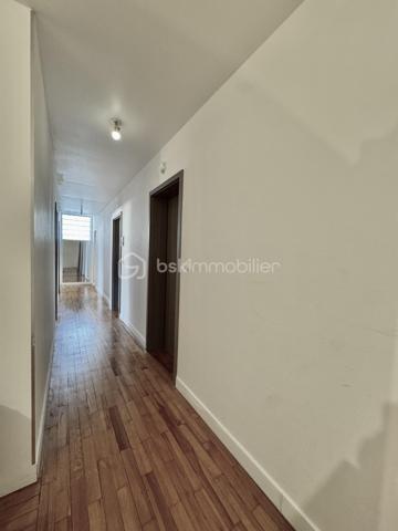 Maison de village de 250 m²