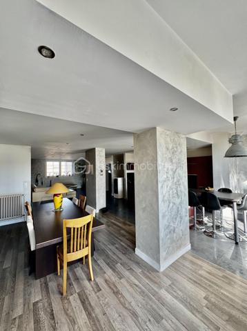 Maison de village de 250 m²