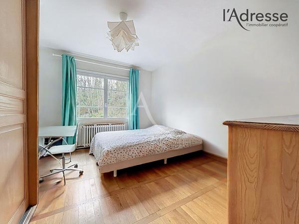 NANTERRE/ Maison 6 pièces 200 m² - Jardin/Terrasse 241m² - 3 Stationnements