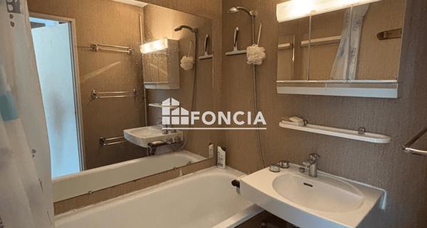 À vendre Studio 25 m² - Saint-chaffrey 05330