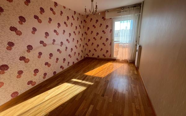 Appartement à vendre    3 pièces • 87,70 m2 Reims