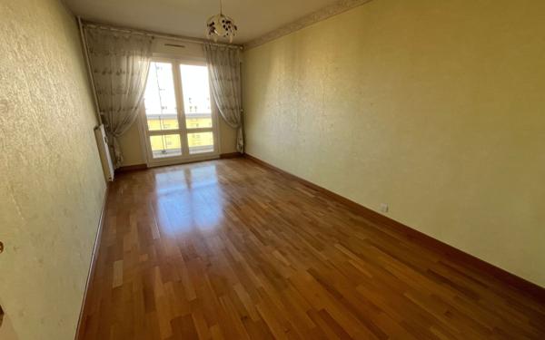 Appartement à vendre    3 pièces • 87,70 m2 Reims