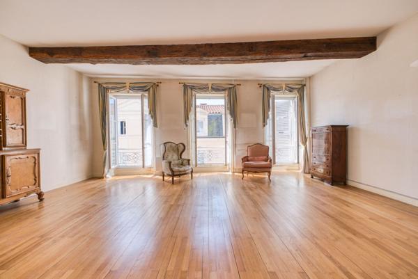 Appartement à rénover au cœur de La Rochelle
