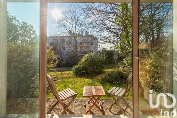 Appartement 3 pièces de 74 m² à Garches (92380)