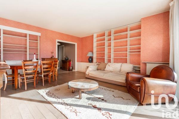 Appartement 3 pièces de 74 m² à Garches (92380)