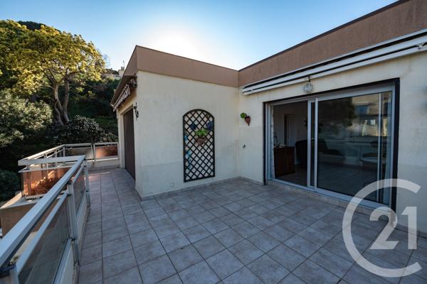 Appartement T2 à vendre  2 pièces - 48,66 m2 LE LAVANDOU - 83