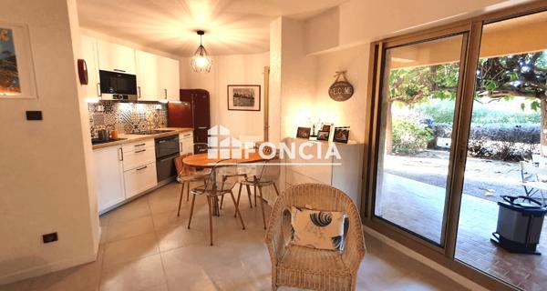 À vendre Appartement 2 pièces 45 m² - Six-fours-les-plages 83140