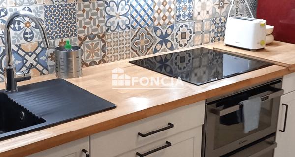 À vendre Appartement 2 pièces 45 m² - Six-fours-les-plages 83140