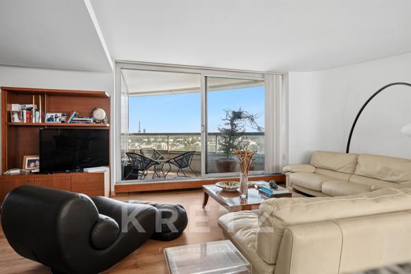 Appartement d’exception 5P-137 m2 avec terrasse et vue panoramique sur la Tour Eiffel