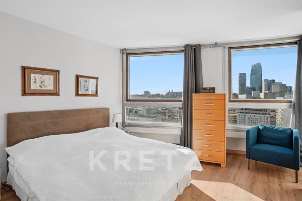 Appartement d’exception 5P-137 m2 avec terrasse et vue panoramique sur la Tour Eiffel