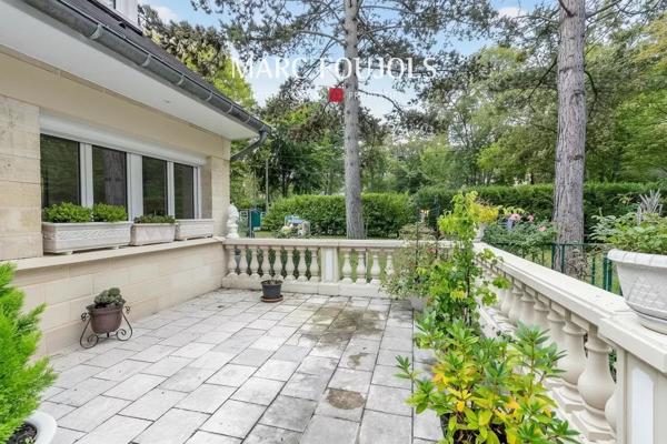 Maison familiale à Lamorlaye, 300m², 6 chambres