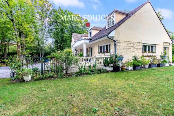 Maison familiale à Lamorlaye, 300m², 6 chambres