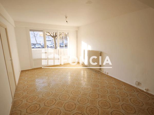 Location Appartement 4 pièces 63.87 m² - LES ALPINS I Grenoble 38100