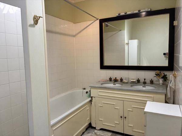 Appartement, résidence PARLY  2