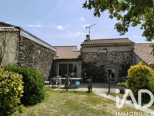 Maison à vendre 5 pièces 117 m² Montaigu-Vendée