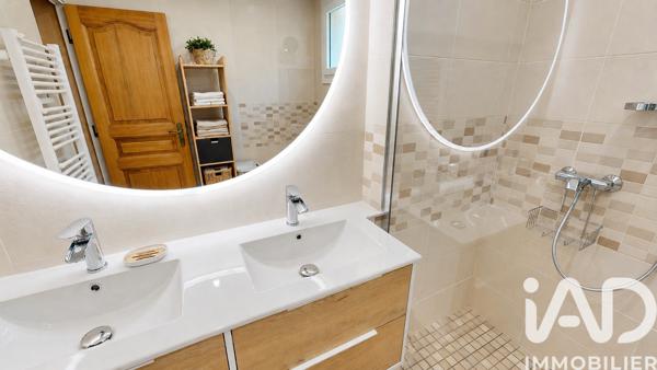 Maison à vendre 4 pièces 132 m² Allevard