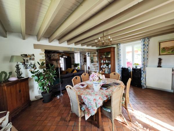 15 min de Carentan et d'Isigny sur Mer, belle propriété avec maison de 200 m² hab et 3.54 ha de terrain