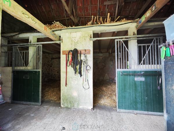 15 min de Carentan et d'Isigny sur Mer, belle propriété avec maison de 200 m² hab et 3.54 ha de terrain