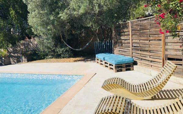 Maison à vendre    5 pièces • 130 m2 Marseille 15