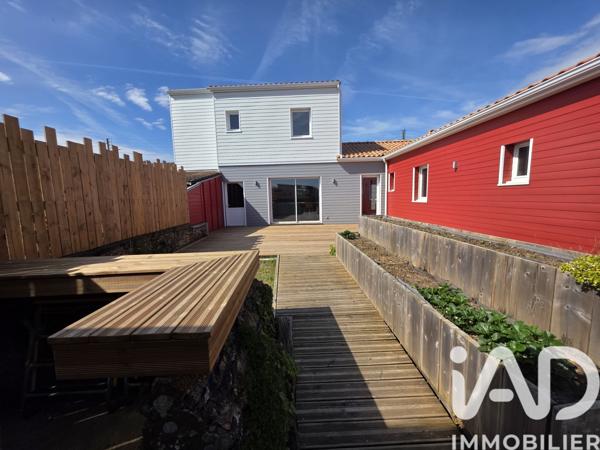 Maison à vendre 7 pièces 140 m² Le Loroux-Bottereau