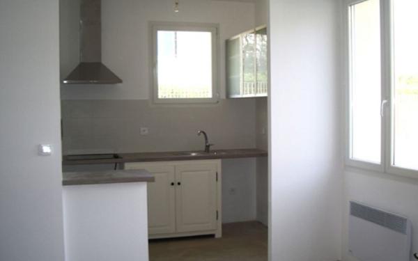 Maison à louer    3 pièces • 47 m2 Penta-di-Casinca