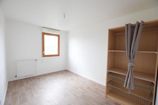Chambre pour colocation 3 personnes - Cergy Préfecture