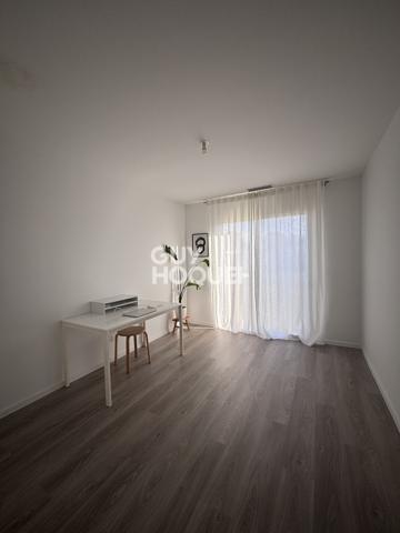 Maison Meublée à louer de 4 pièces de 112 m²