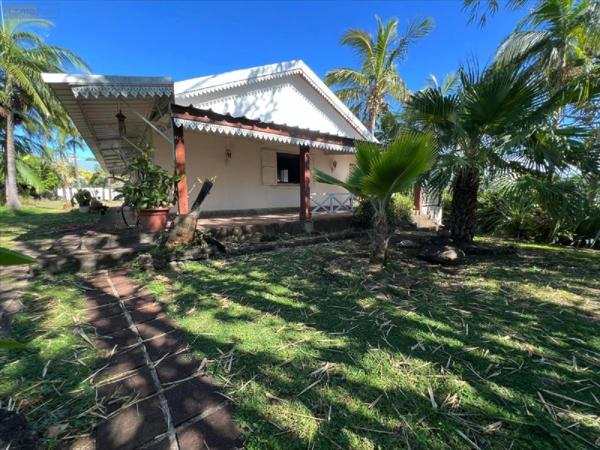 Maison individuelle à vendre à Sainte-Clotilde à la Réunion (97490), ref : 97405-1045289 Moufia