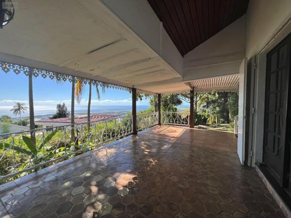 Maison individuelle à vendre à Sainte-Clotilde à la Réunion (97490), ref : 97405-1045289 Moufia