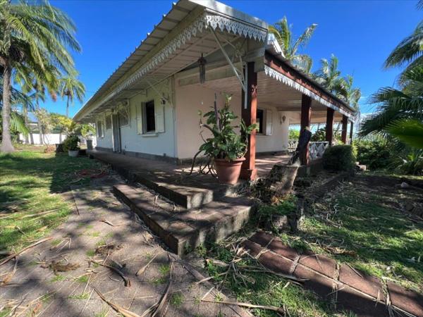 Maison individuelle à vendre à Sainte-Clotilde à la Réunion (97490), ref : 97405-1045289 Moufia