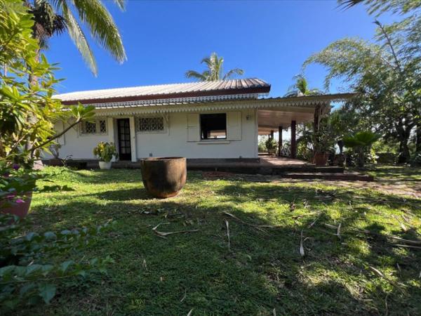 Maison individuelle à vendre à Sainte-Clotilde à la Réunion (97490), ref : 97405-1045289 Moufia