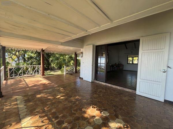 Maison individuelle à vendre à Sainte-Clotilde à la Réunion (97490), ref : 97405-1045289 Moufia