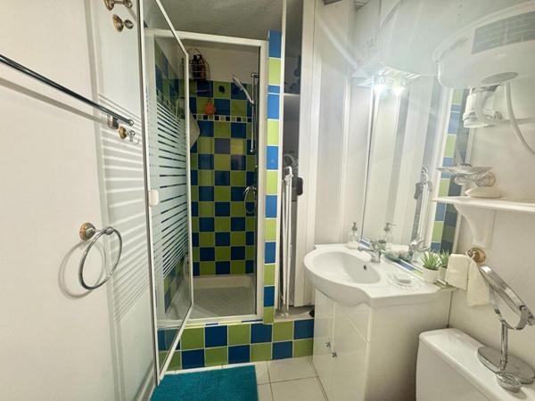 Charmant Studio à vendre à Bormes-les-mimosas proche plage